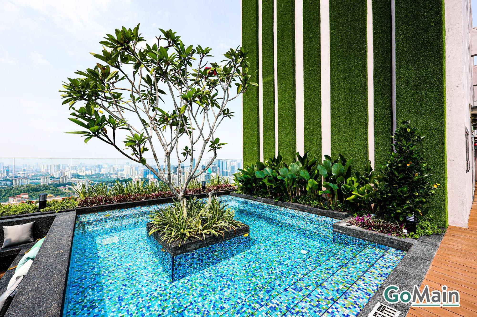Apartment Skypool With Klcc View - Kl Sentral Riveria Near Kl Centre Klcc Kuala Lumpur